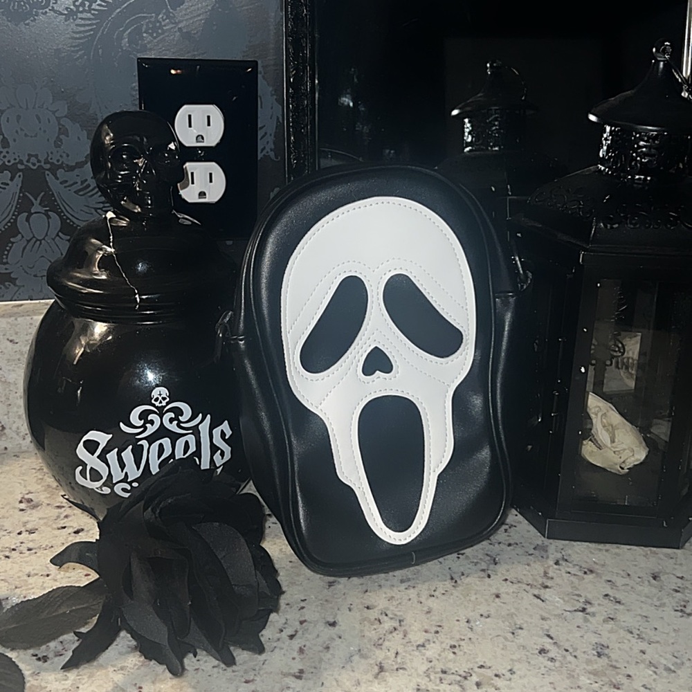 👻 Ghost Face purse